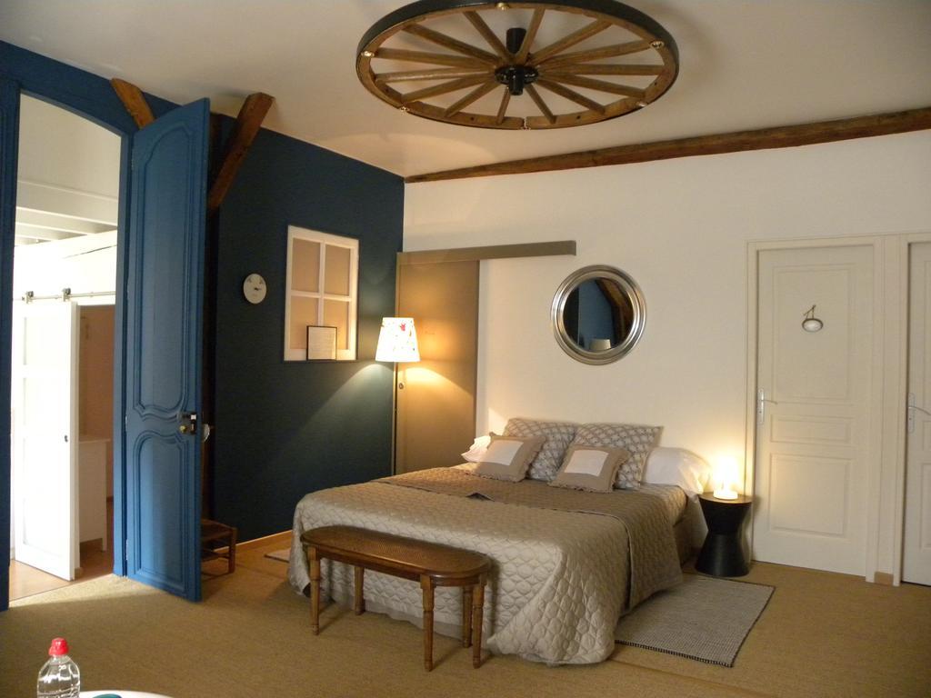Entre Cour Et Jardin Hotel Châlons-en-Champagne Esterno foto
